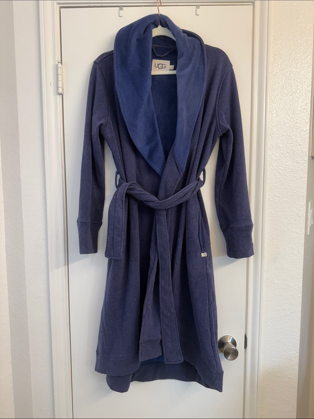 UGG Women's Navy Shawl-Collar Plush Fleece Robe with Belt